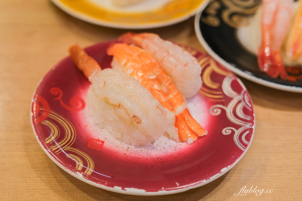 日本北海道｜迴轉壽司 Toriton 北8条光星店．札幌人氣迴轉壽司推薦，北海道海鮮產地直送 @飛天璇的口袋