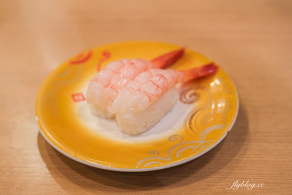 日本北海道｜迴轉壽司 Toriton 北8条光星店．札幌人氣迴轉壽司推薦，北海道海鮮產地直送 @飛天璇的口袋