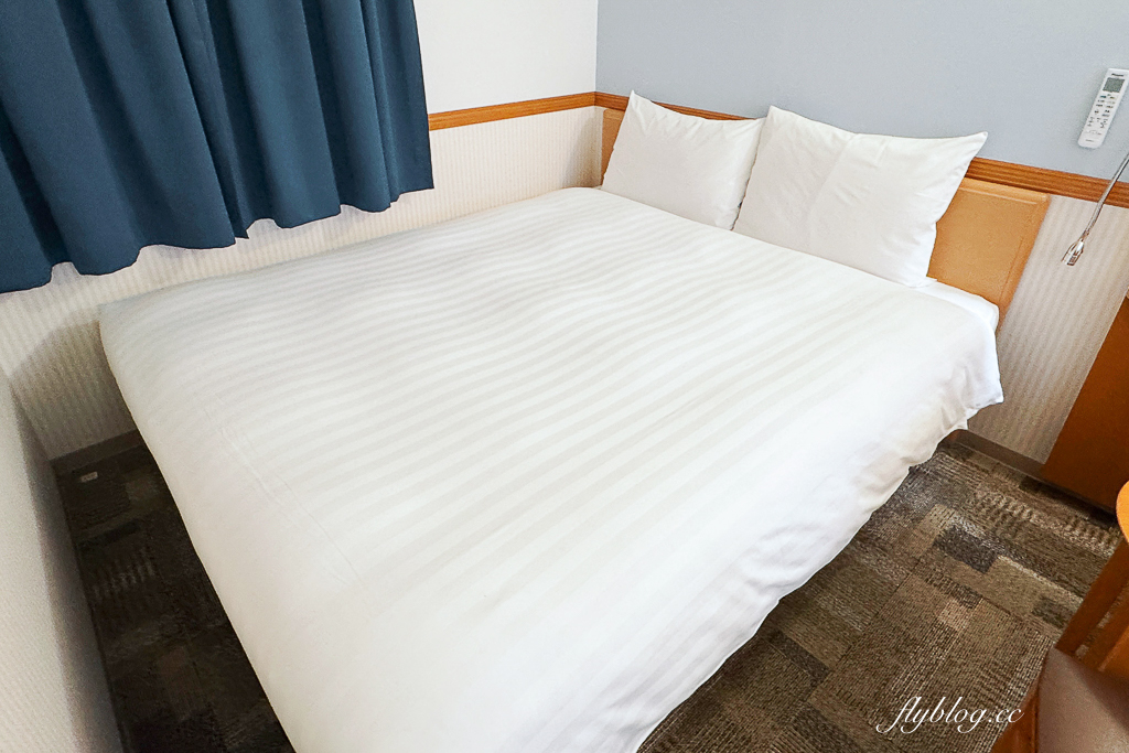 日本北海道｜東橫INN 北海道札幌站南口．札幌車站步行5分鐘，路口就是Seicomart便利商店 @飛天璇的口袋