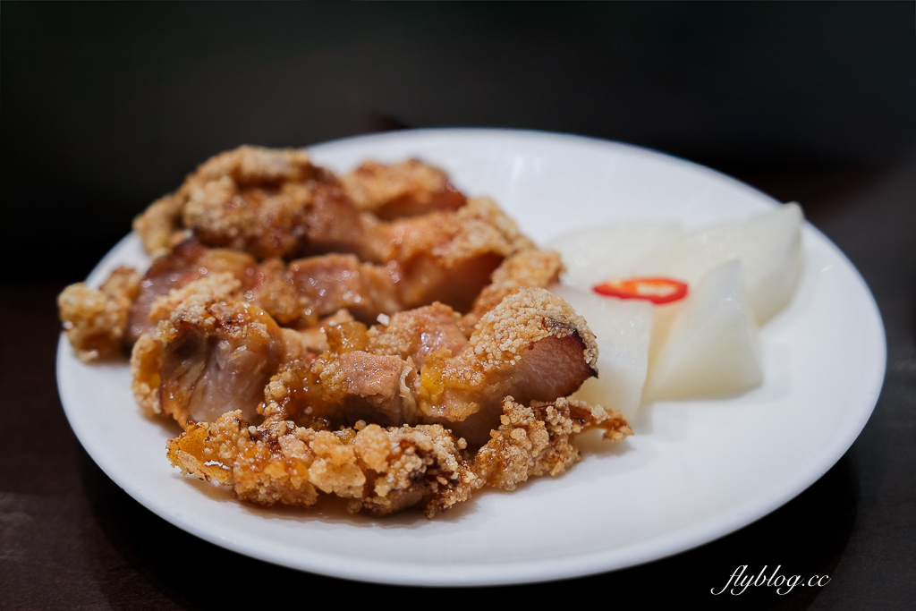 台中北區｜魚麗共同廚房．榮獲台灣500盤與米其林必指南推薦，以時令食材為主每個月更換菜單 @飛天璇的口袋