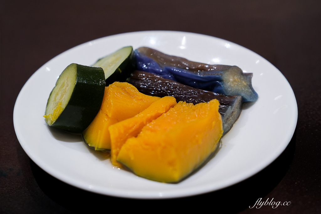 台中北區｜魚麗共同廚房．榮獲台灣500盤與米其林必指南推薦，以時令食材為主每個月更換菜單 @飛天璇的口袋