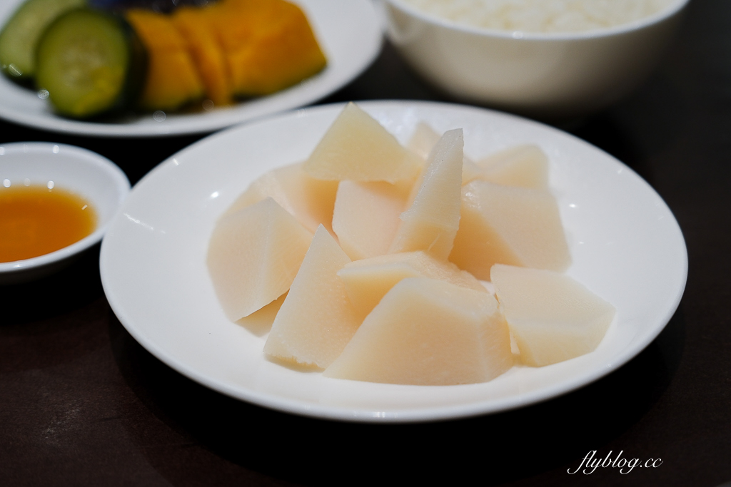 台中北區｜魚麗共同廚房．榮獲台灣500盤與米其林必指南推薦，以時令食材為主每個月更換菜單 @飛天璇的口袋