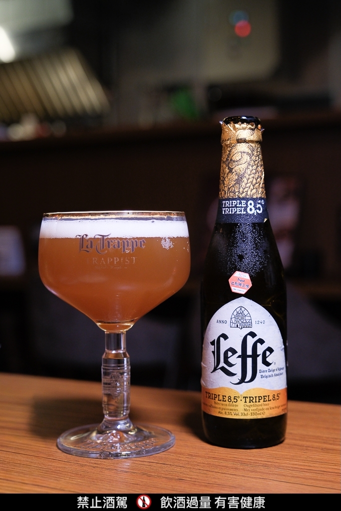 新北林口｜ABV日式居酒館．全台唯一日本稻草燒，超過300種全球精釀啤酒 @飛天璇的口袋