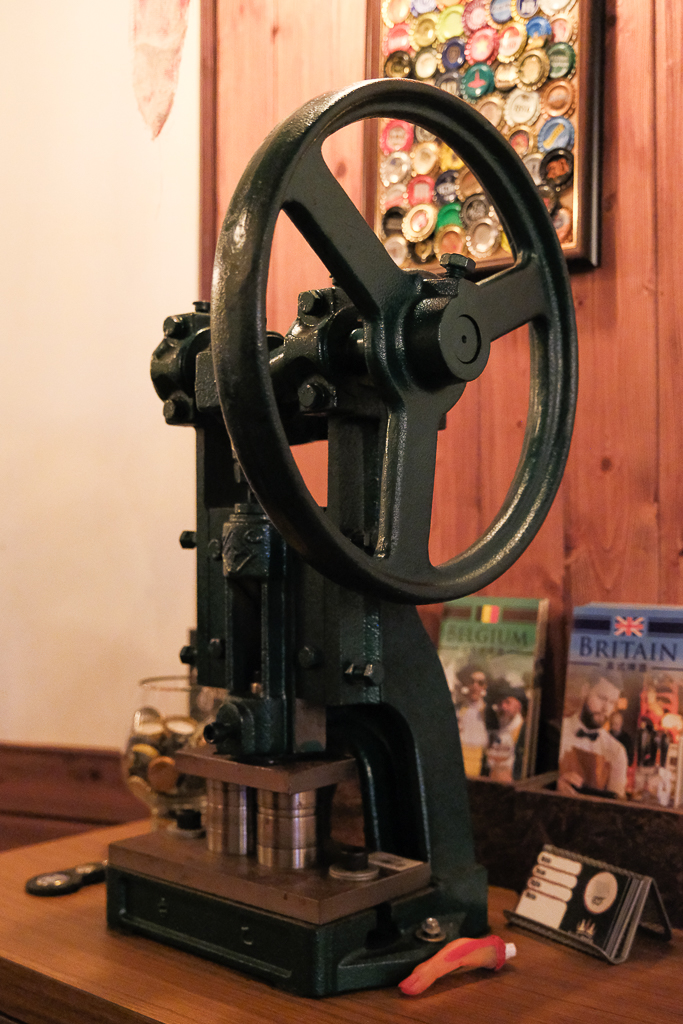 新北林口｜ABV日式居酒館．全台唯一日本稻草燒，超過300種全球精釀啤酒 @飛天璇的口袋