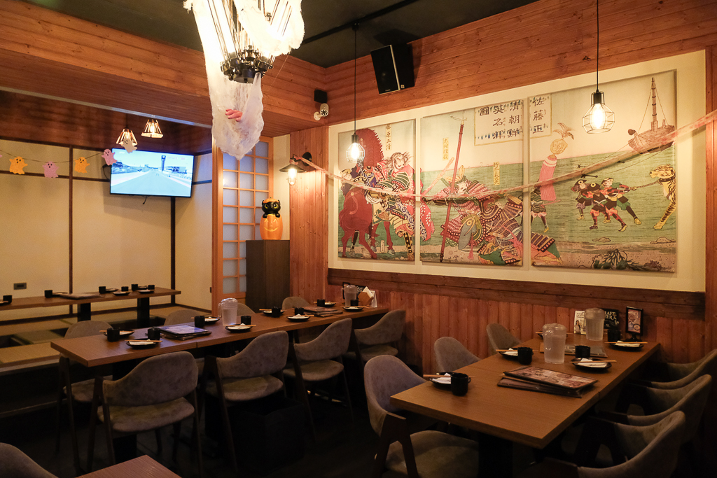 新北林口｜ABV日式居酒館．全台唯一日本稻草燒，超過300種全球精釀啤酒 @飛天璇的口袋