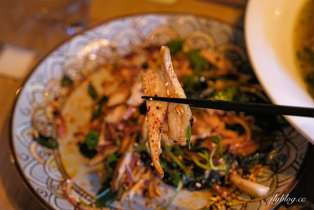 台北大安｜ABV南洋餐酒館 國館店．泰式料理搭配精釀啤酒，國父紀念館周邊美食 @飛天璇的口袋