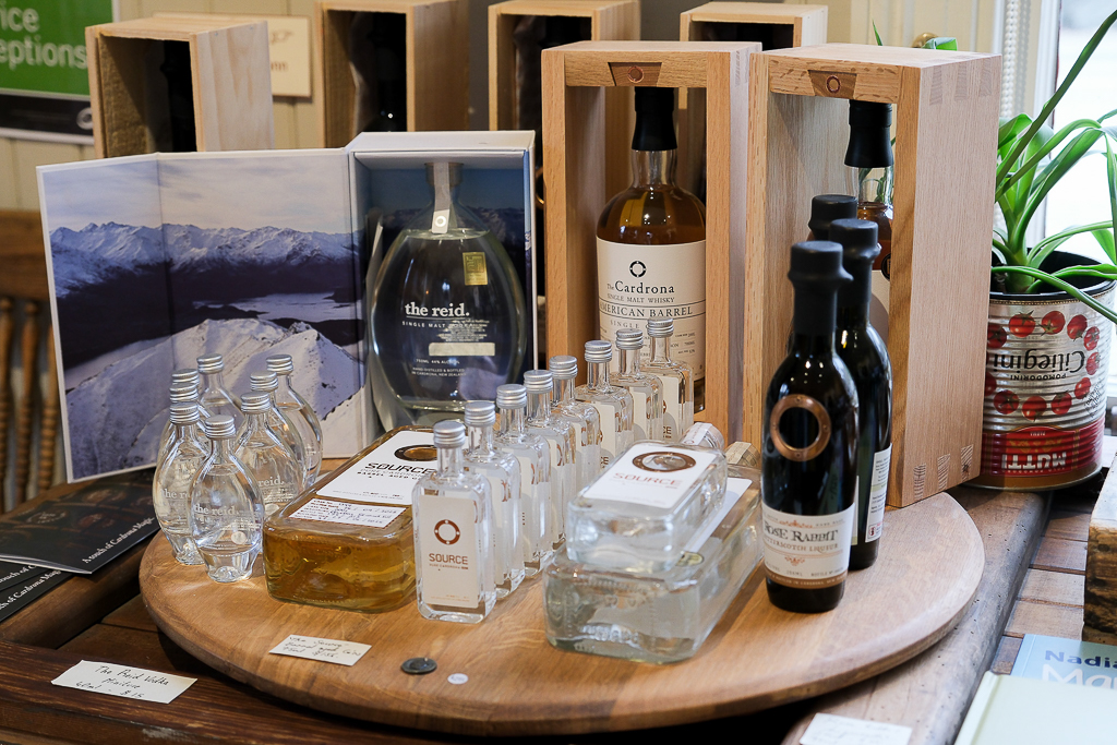 紐西蘭南島｜Cardrona Hotel 卡德羅納酒店．紐西蘭最古老的旅店，魔戒躍馬旅店靈感來源 @飛天璇的口袋