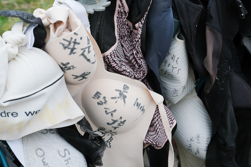 紐西蘭南島｜卡德羅納胸罩圍欄．著名的Cardrona Bra Fence，瓦納卡奇特打卡景點 @飛天璇的口袋