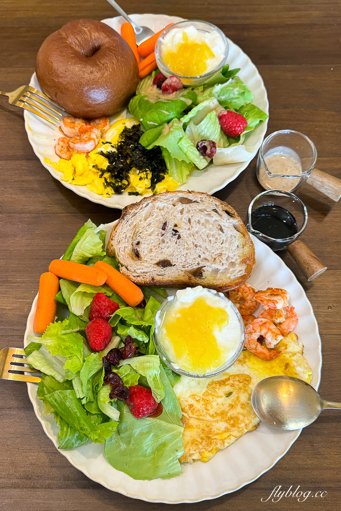 台中北屯｜可倫洛夫烘焙坊．網友推薦台中貝果，假日限定酸種麵包 @飛天璇的口袋