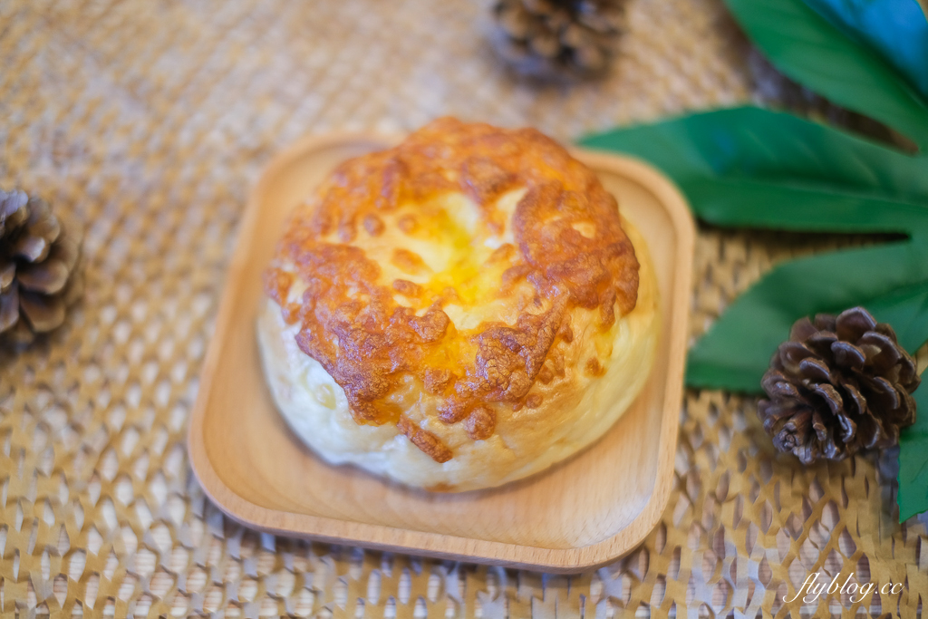 台中北屯｜可倫洛夫烘焙坊．網友推薦台中貝果，假日限定酸種麵包 @飛天璇的口袋