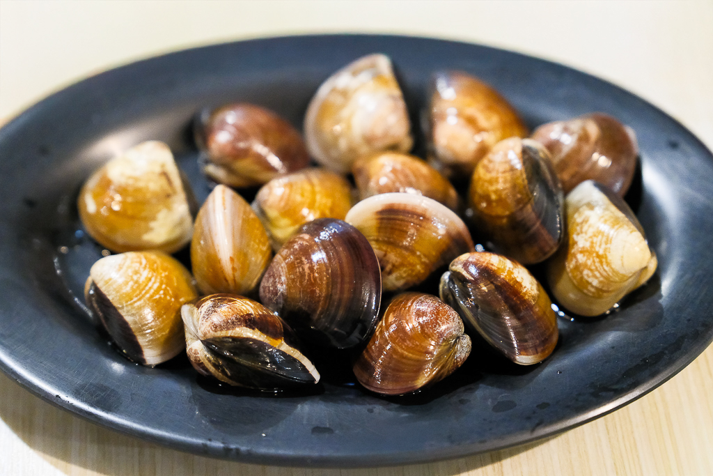台中北屯｜食藝石頭火鍋 水湳店．傳統現炒火鍋，濃濃的懷舊風 @飛天璇的口袋