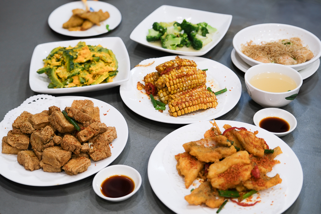 澳門氹仔｜肥仔文美食．遵循古法手打竹升麵，澳門宵夜美食水蟹粥 @飛天璇的口袋