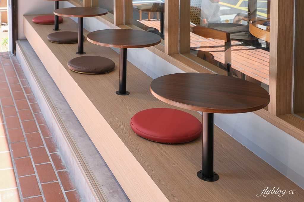 台北松山｜Fly Cafe．心中第一名的蒼蠅哥肉桂捲，台灣500甜推薦 @飛天璇的口袋