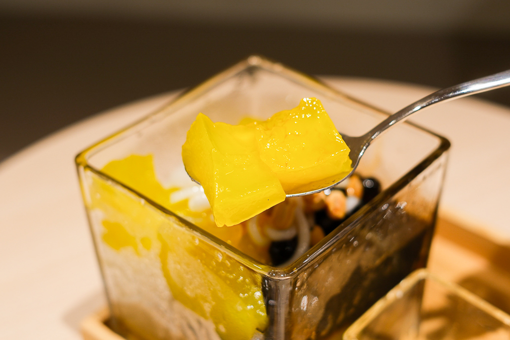 台中西區｜涼糧甜品 Ice Grain．好吃又有質感的冰店，兼具傳統與創新 @飛天璇的口袋