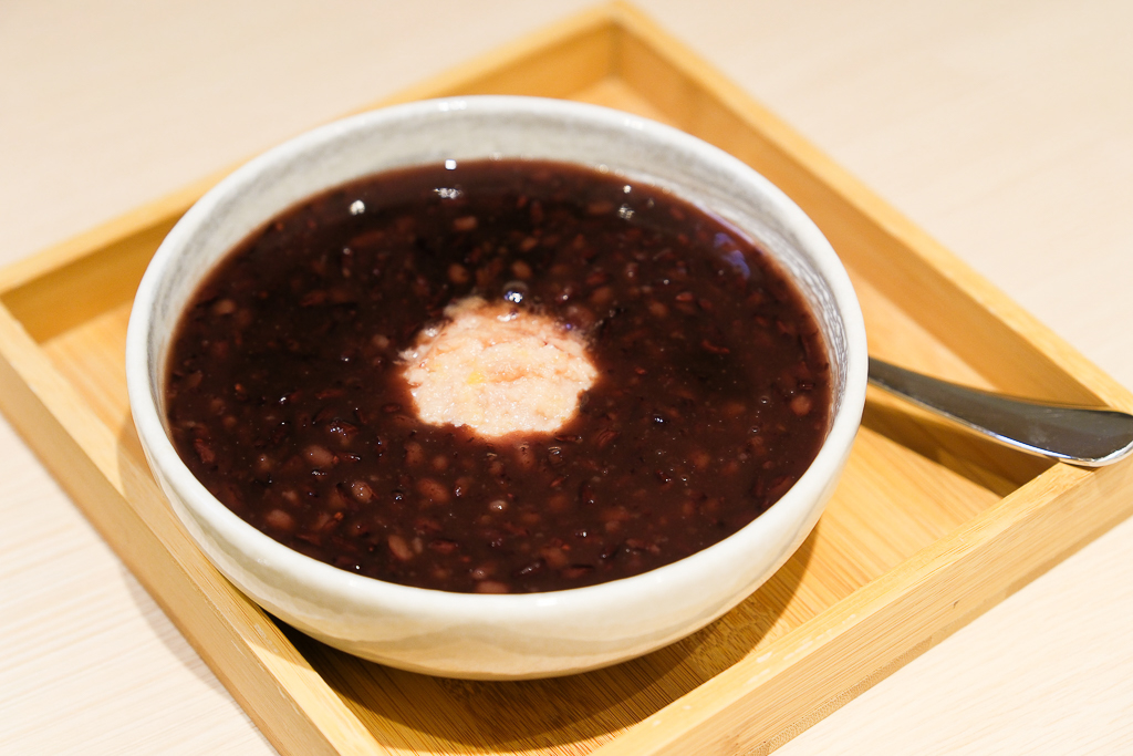 台中西區｜涼糧甜品 Ice Grain．好吃又有質感的冰店，兼具傳統與創新 @飛天璇的口袋