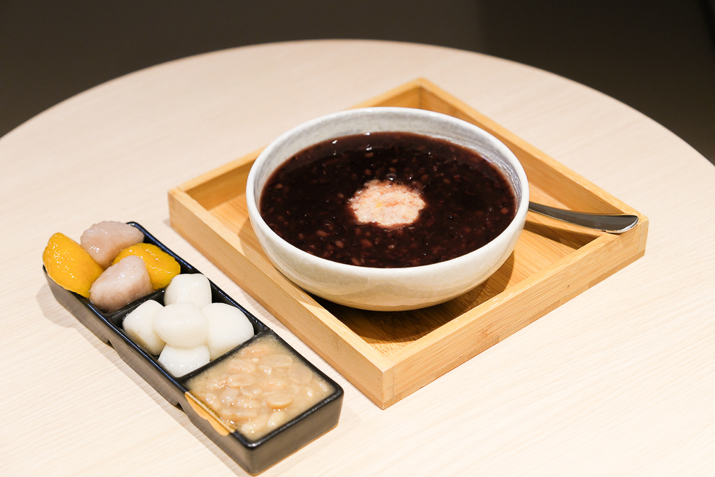 台中西區｜涼糧甜品 Ice Grain．好吃又有質感的冰店，兼具傳統與創新 @飛天璇的口袋