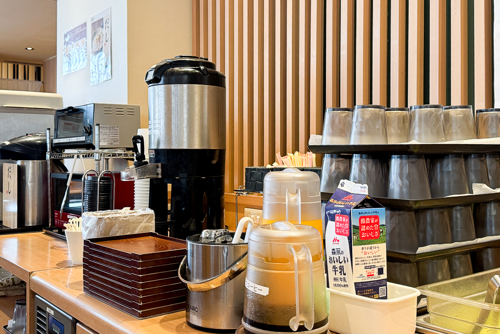 日本北海道｜JR INN札幌站南口．飯店附有大浴場，早餐配合彌生軒定食 @飛天璇的口袋