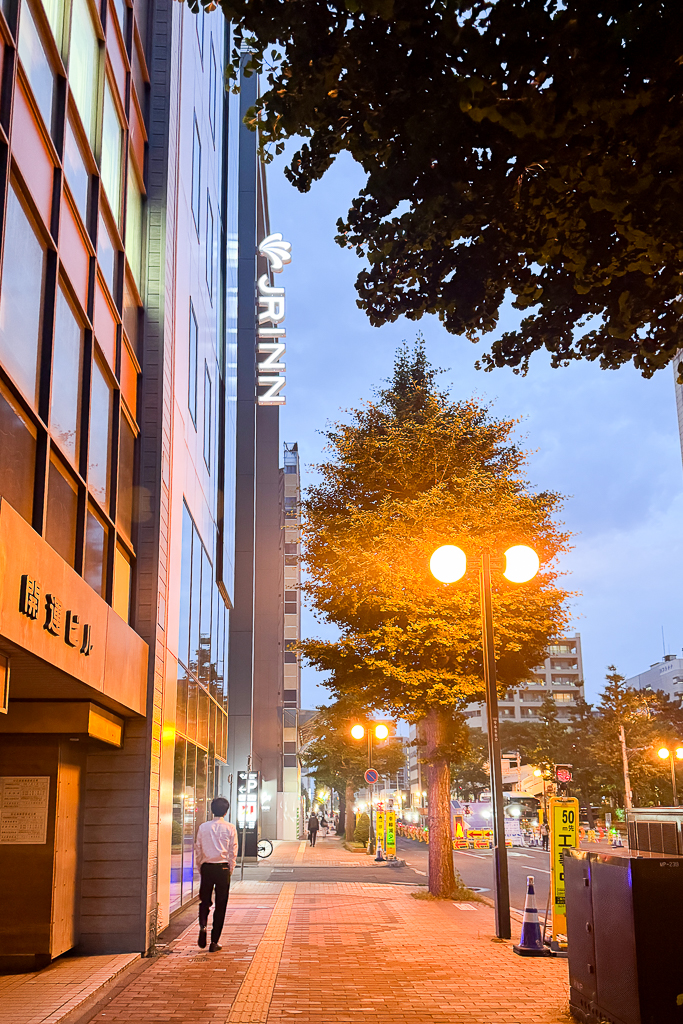 日本北海道｜JR INN札幌站南口．飯店附有大浴場，早餐配合彌生軒定食 @飛天璇的口袋