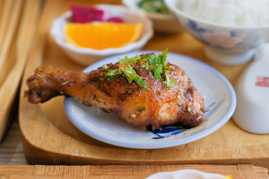 台中北區｜明賢行．用心手作定食套餐，甜點推薦一定要點 @飛天璇的口袋