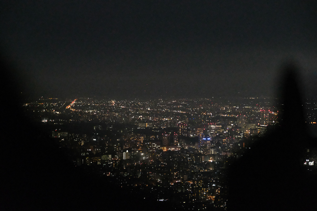 日本北海道｜藻岩山夜景．日本新三大夜景之一，札幌市區到纜車站交通方式 @飛天璇的口袋