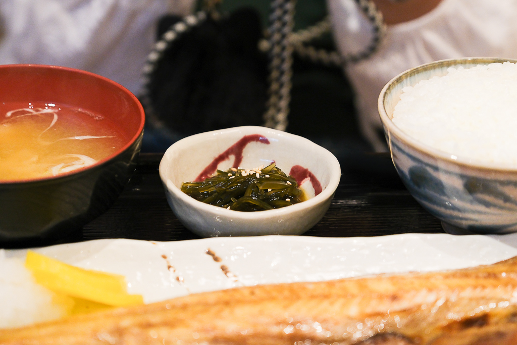 日本北海道｜大磯3号店．札幌二条市場必吃美食，早餐從一碗海鮮丼開始 @飛天璇的口袋