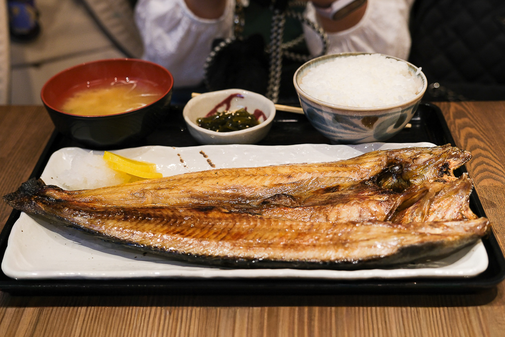 日本北海道｜大磯3号店．札幌二条市場必吃美食，早餐從一碗海鮮丼開始 @飛天璇的口袋