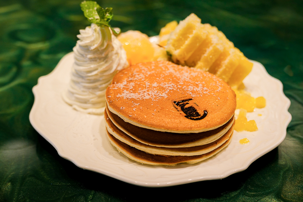 日本北海道｜Sapporo Pancake & Parfait Last Mint．札幌人氣鬆餅芭菲店，電視First Love拍攝地 @飛天璇的口袋