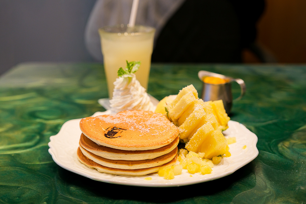 日本北海道｜Sapporo Pancake & Parfait Last Mint．札幌人氣鬆餅芭菲店，電視First Love拍攝地 @飛天璇的口袋