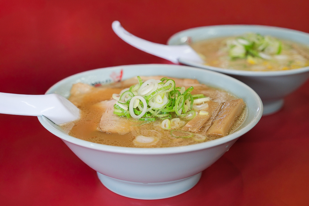 日本北海道｜旭川拉麵村 梅光軒．榮獲旭川拉麵大賞，米其林指南推薦拉麵 @飛天璇的口袋