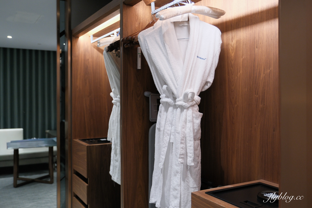 南投魚池｜日月潭力麗溫德姆溫泉酒店．日月潭國際級連鎖酒店，正對伊達邵老街鄰近碼頭 @飛天璇的口袋