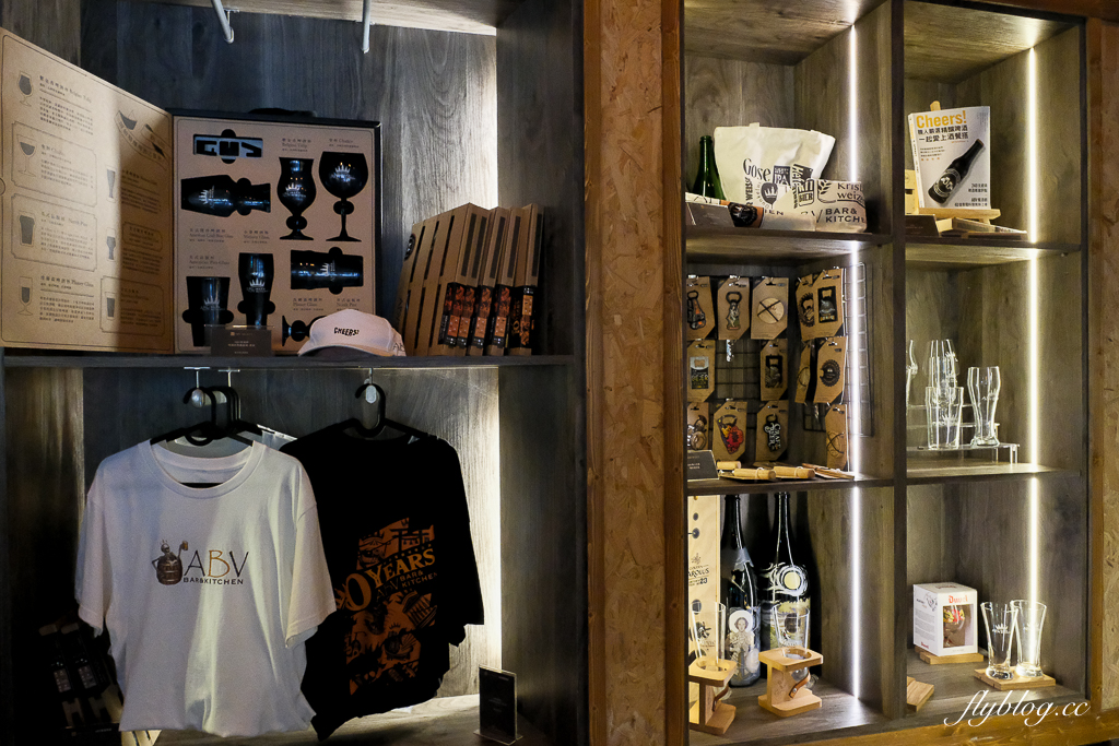 台中西區｜ABV地中海餐酒館．發現台中超奢華早午餐，全台唯一700種啤酒走廊 @飛天璇的口袋