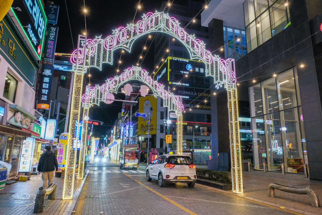 韓國釜山｜阿班飯店 Arban Hotel．西面商圈鬧區飯店，一晚只要1000多元台幣，走路就到CS25和7-11 @飛天璇的口袋