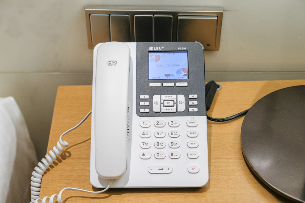 韓國釜山｜阿班飯店 Arban Hotel．西面商圈鬧區飯店，一晚只要1000多元台幣，走路就到CS25和7-11 @飛天璇的口袋