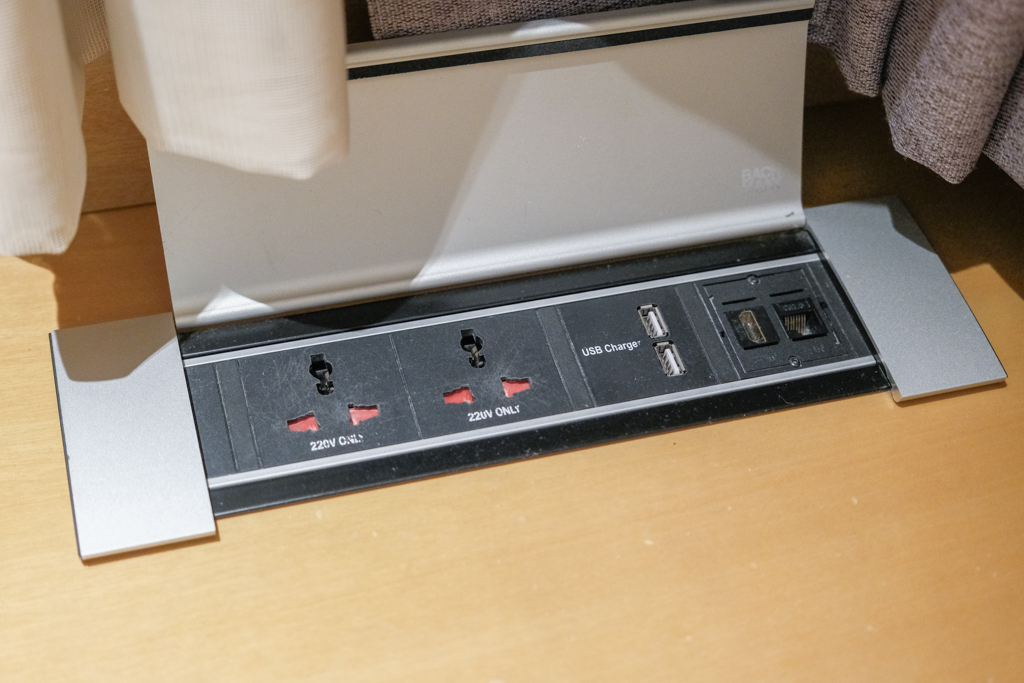 韓國釜山｜阿班飯店 Arban Hotel．西面商圈鬧區飯店，一晚只要1000多元台幣，走路就到CS25和7-11 @飛天璇的口袋