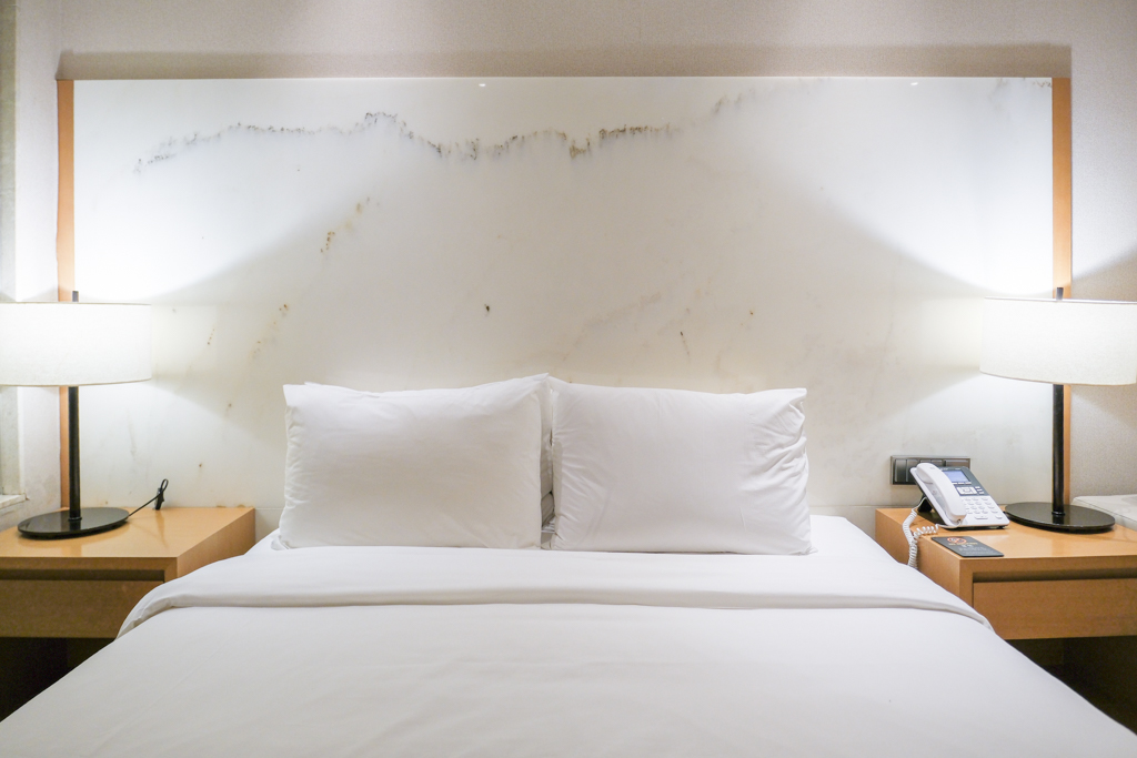 韓國釜山｜阿班飯店 Arban Hotel．西面商圈鬧區飯店，一晚只要1000多元台幣，走路就到CS25和7-11 @飛天璇的口袋