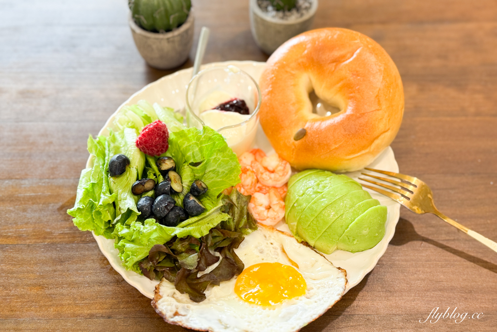 【台中貝果】治癒貝果．餐車不定期出沒台中，官方Line預訂才吃得到 @飛天璇的口袋