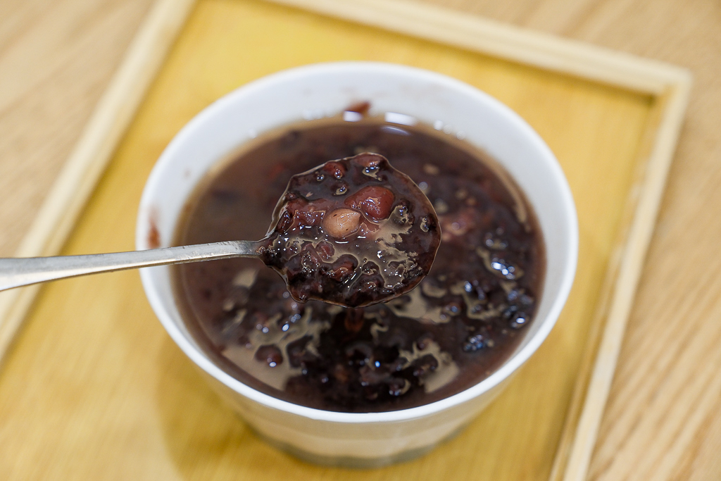 【嘉良冰鎮】冬季甜品上市了！紅豆湯圓、燒仙草、手工豆花，暖心一整個冬天 @飛天璇的口袋