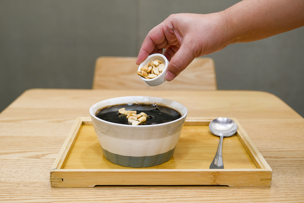 【嘉良冰鎮】冬季甜品上市了！紅豆湯圓、燒仙草、手工豆花，暖心一整個冬天 @飛天璇的口袋