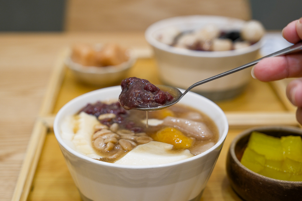 【嘉良冰鎮】冬季甜品上市了！紅豆湯圓、燒仙草、手工豆花，暖心一整個冬天 @飛天璇的口袋