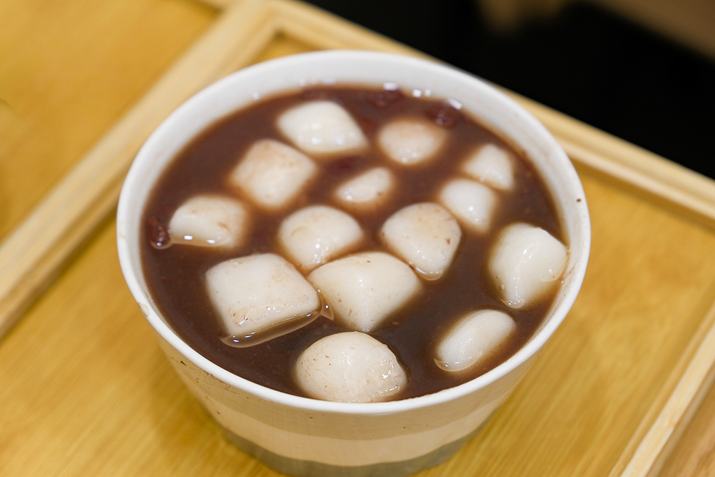 【嘉良冰鎮】冬季甜品上市了！紅豆湯圓、燒仙草、手工豆花，暖心一整個冬天 @飛天璇的口袋