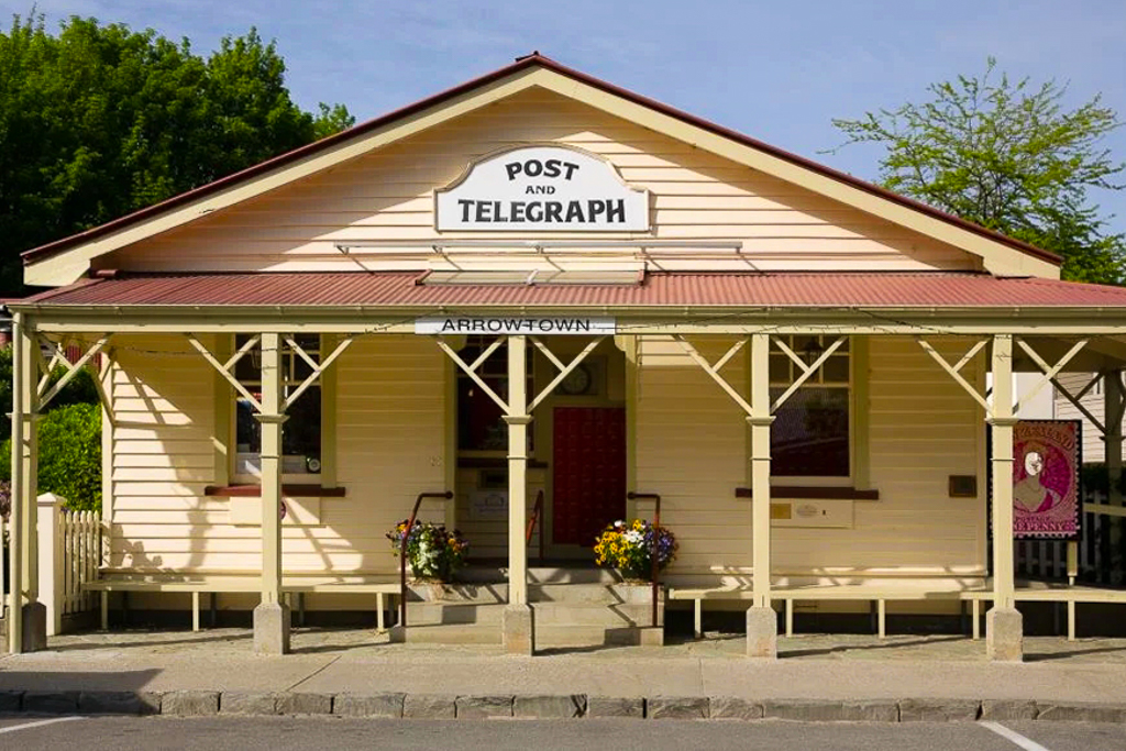 紐西蘭南島｜箭鎮 Arrow Town．紐西蘭南島浪漫小鎮，美食景點總整理 @飛天璇的口袋