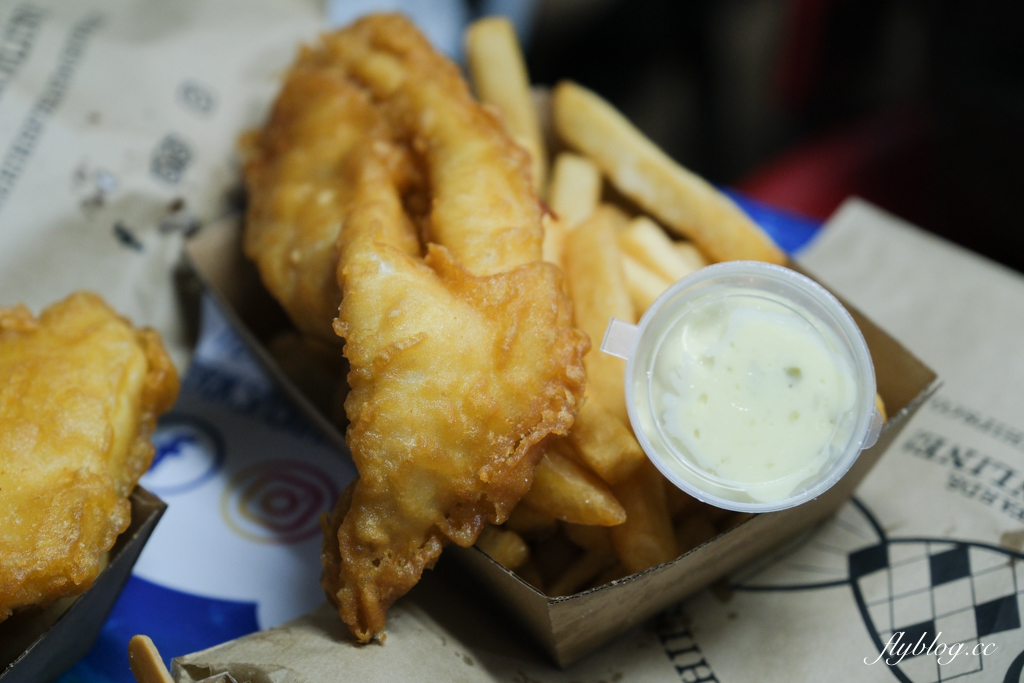 紐西蘭南島｜Erik’s Fish and Chips．皇后鎮最強的炸魚薯條，隱藏巷子裡的人氣美食 @飛天璇的口袋