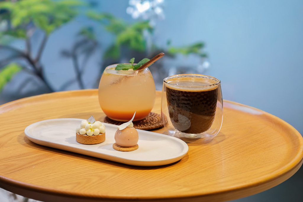 台中西區｜KAKA P&acirc;tisserie．法式甜點外燴，可愛精緻的小塔 @飛天璇的口袋