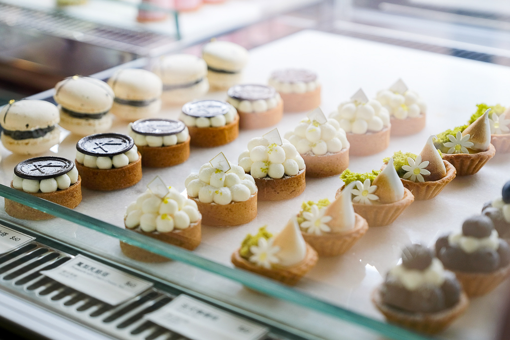 台中西區｜KAKA P&acirc;tisserie．法式甜點外燴，可愛精緻的小塔 @飛天璇的口袋