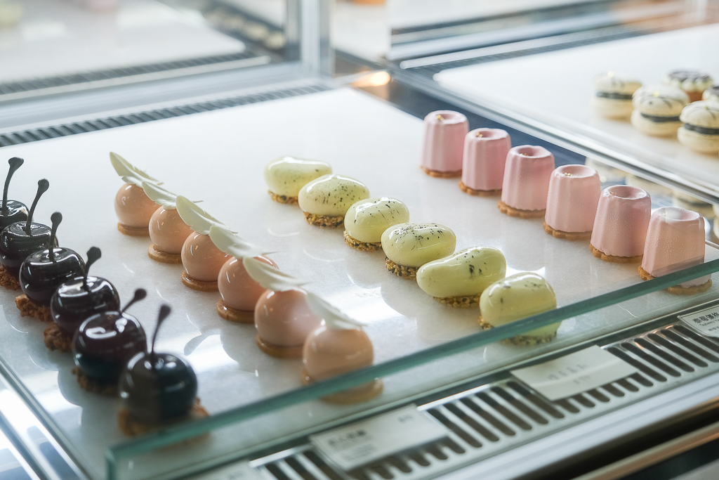 台中西區｜KAKA P&acirc;tisserie．法式甜點外燴，可愛精緻的小塔 @飛天璇的口袋