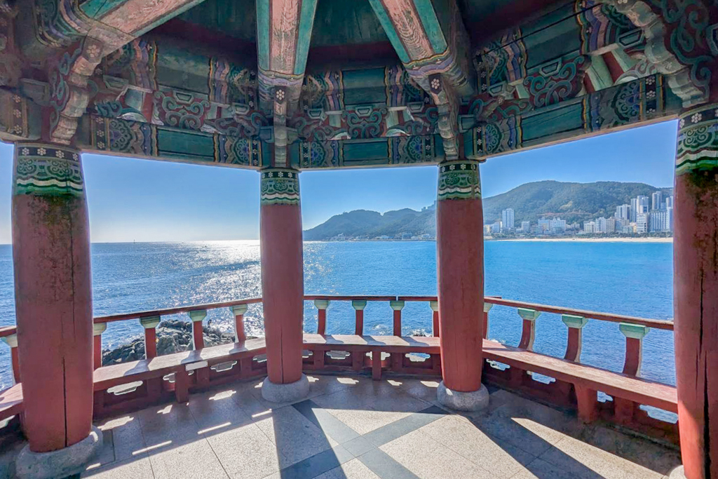 韓國釜山｜松亭海水浴場．釜山純白貝殼灣沙灘，散步到竹島公園松日亭 @飛天璇的口袋