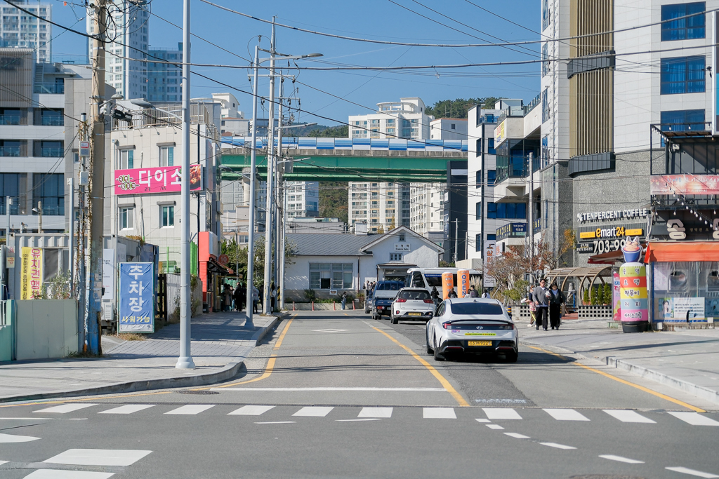 韓國釜山｜松亭海水浴場．釜山純白貝殼灣沙灘，散步到竹島公園松日亭 @飛天璇的口袋