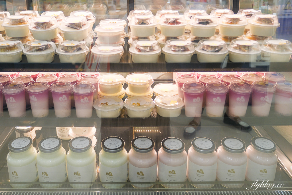 【2025台中大遠百日本展】11/12~11/30 日本青森弘前市文化物產嘉年．青森蘋果、日本零食、文具選物、屋台美食 @飛天璇的口袋