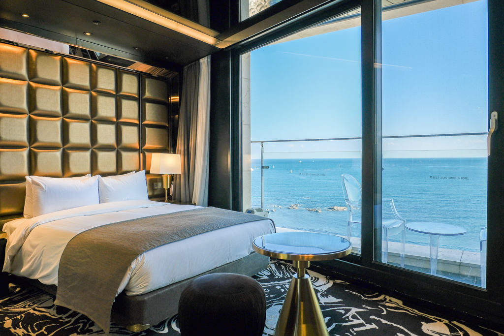 韓國釜山｜最佳路易斯漢米爾頓飯店海洋露台 Best Louis Hamilton Hotel Ocean Terrace．房間就可以看到機張超美海景，早餐還有海帶湯和鮑魚粥 @飛天璇的口袋