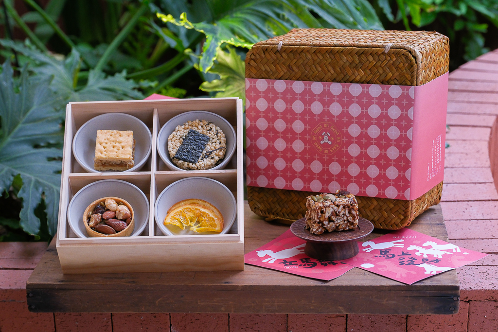 【2026台中伴手禮】BK.Rabbit 黑色小白兔．重溫童年外婆家的味道，台中2026年節禮盒推薦 @飛天璇的口袋